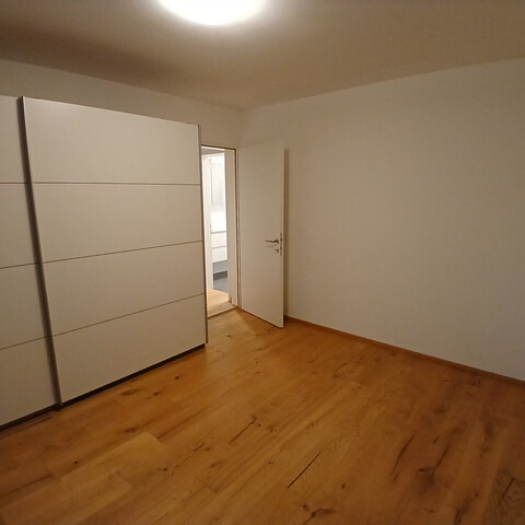 Renovierte 2-Zimmer-Wohnung mit Balkon in Top-Lage!