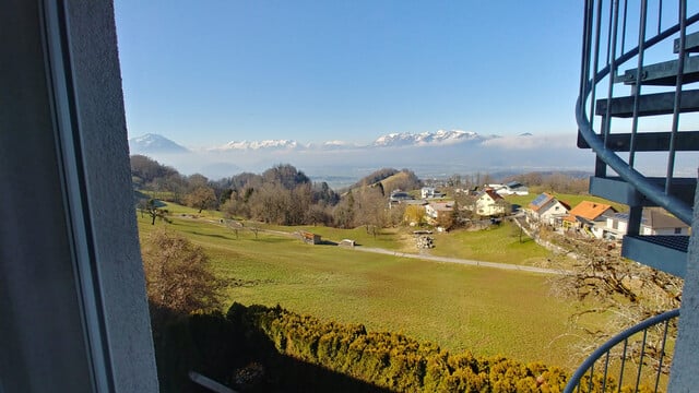 Neu sanierte Doppelhaushälfte im sonnigen Fraxern zu vermieten