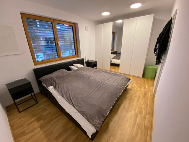 Schöne helle 3 Zimmer Neubauwohnung im Dorfzentrum von Langen. 