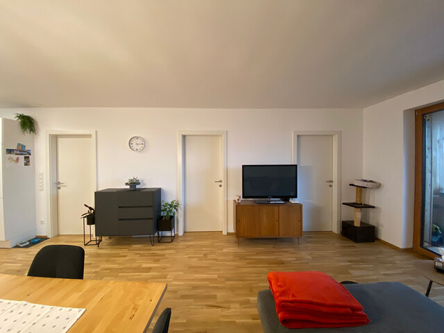 Schöne helle 3 Zimmer Neubauwohnung im Dorfzentrum von Langen. 