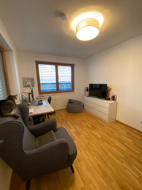 Schöne helle 3 Zimmer Neubauwohnung im Dorfzentrum von Langen. 