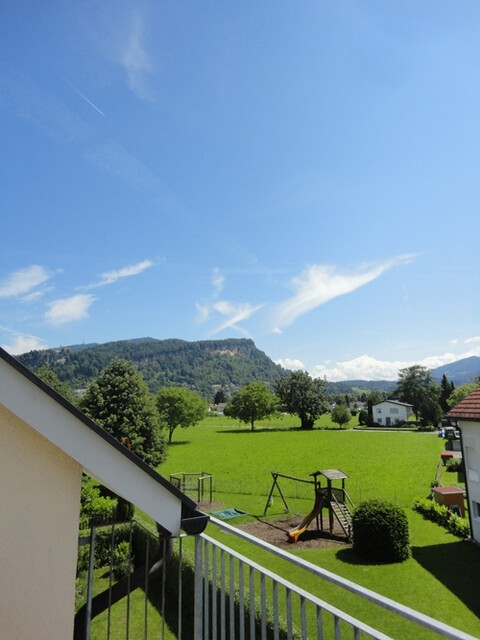 "ohne Provision" schöne 3 Zimmer Wohnung mit Balkon u. Terrasse