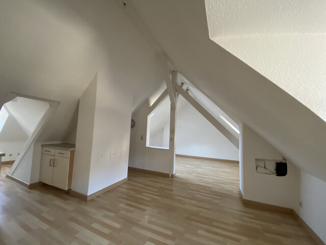 "ohne Provision" gemütliche 3 Zimmer Wohnung in zentraler Lage