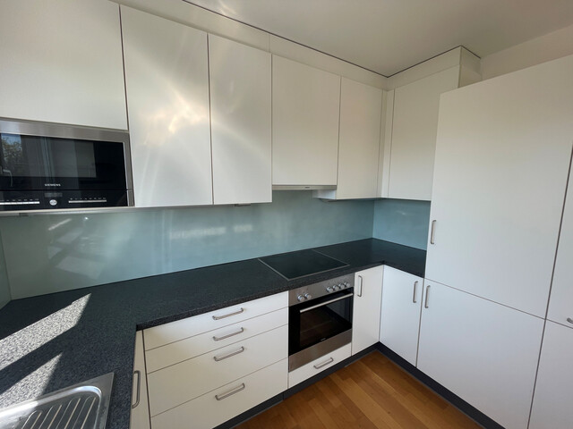 Wohntraum mit Weitblick! Sonnige 4 Zi Wohnung, großer Südwestbalkon, zentral in Rankweil - provisionsfrei!