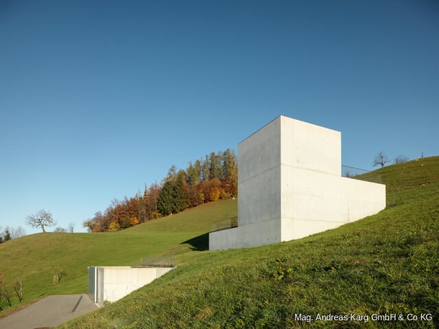 Einzigartige Architektur trifft atemberaubende Lage – Das Haus der Kammern