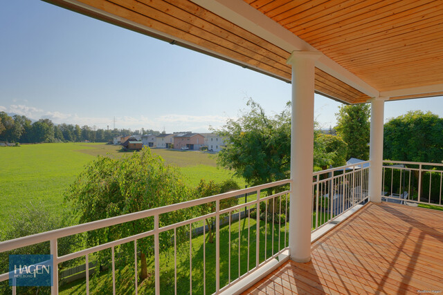 Ein Ort zum Ankommen: Elegante Villa mit Gartenidylle und Wellness