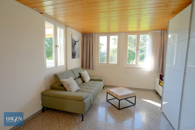 Ein Ort zum Ankommen: Elegante Villa mit Gartenidylle und Wellness