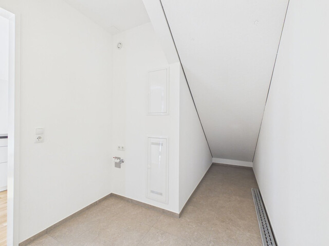 Exklusive 4-Zimmer-Maisonette-Wohnung mit Garten - Top 1