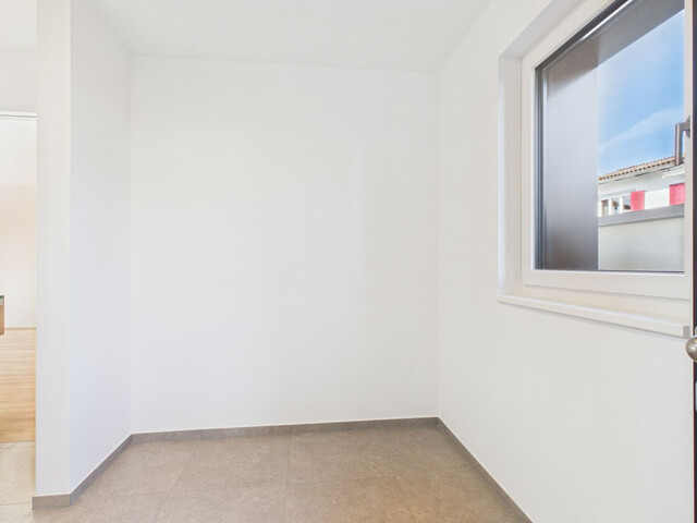 Exklusive 4-Zimmer-Maisonette-Wohnung mit Garten - Top 1