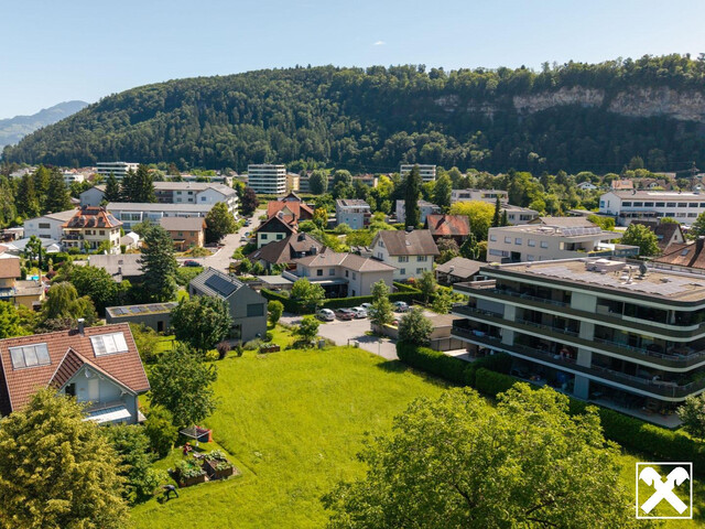Ihre Zukunft beginnt hier! Sonniges, großzügiges Grundstück