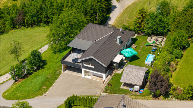 Natur, Ruhe und Weitblick - Einfamilienhaus in traumhafter Aussichtslage