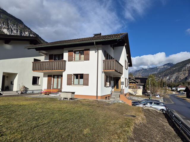 …auf der Sonnenseite von Vandans… großer Garten und viel Platz!