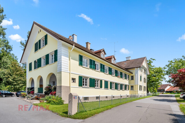 Erstbezug nach Sanierung - Große 3-Zimmer-Wohnung in Grenznähe