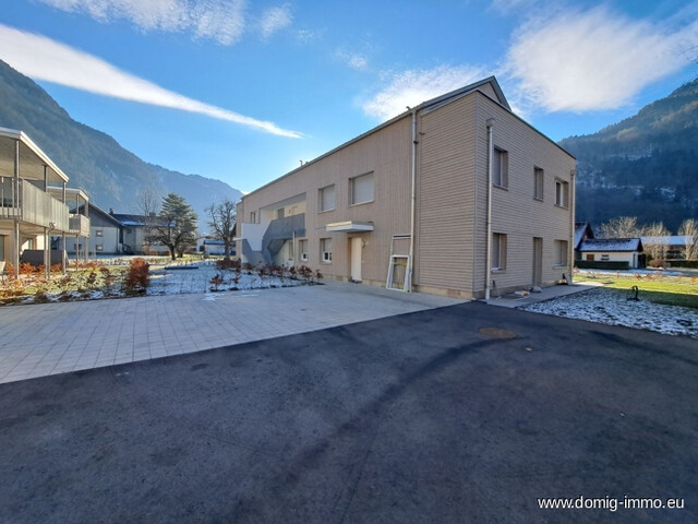 NEUBAU: Traumhafte Gartenwohnung mit großem eigenem Tiefgaragenbereich in Lorüns zu verkaufen!