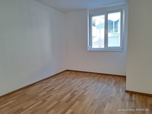 NEUBAU: Traumhafte Gartenwohnung mit großem eigenem Tiefgaragenbereich in Lorüns zu verkaufen!