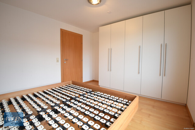 Teilmöblierte 3,5 Zimmer Dachgeschosswohnung in Schwarzach zu vermieten!