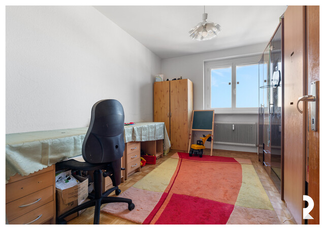 4-ZIMMER-WOHNUNG IN GISINGEN – 93 M² MIT LOGGIA UND EIGENER GARAGE