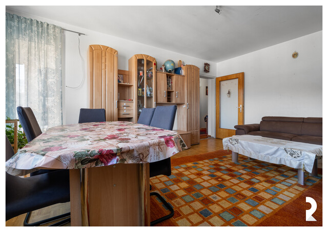 4-ZIMMER-WOHNUNG IN GISINGEN – 93 M² MIT LOGGIA UND EIGENER GARAGE