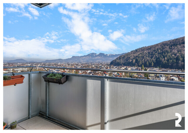 4-ZIMMER-WOHNUNG IN GISINGEN – 93 M² MIT LOGGIA UND EIGENER GARAGE