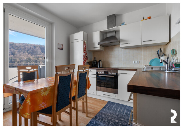 4-ZIMMER-WOHNUNG IN GISINGEN – 93 M² MIT LOGGIA UND EIGENER GARAGE