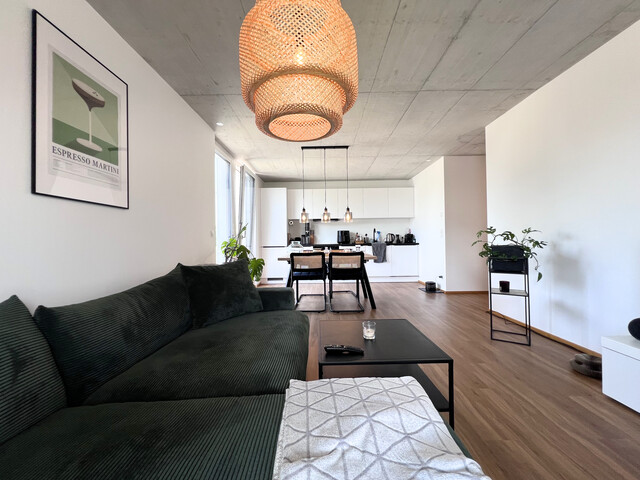 Moderne 3-Zimmer-Wohnung mit Balkon, Einbauküche & Tiefgarage in Dornbirn