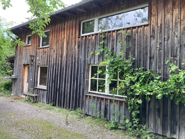 Kleines  Haus mit Terrasse in ruhiger Lage