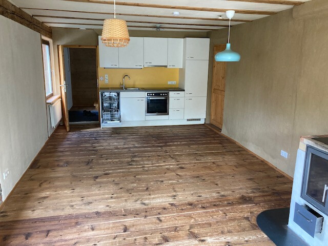 Kleines  Haus mit Terrasse in ruhiger Lage