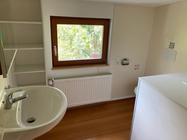 Kleines  Haus mit Terrasse in ruhiger Lage