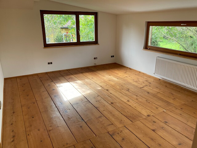 Kleines  Haus mit Terrasse in ruhiger Lage
