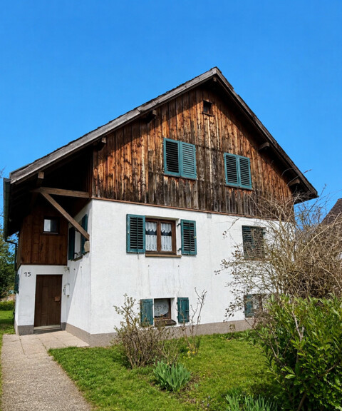 Liegenschaft mit Altbestand - Sanierung/Abriss/Neubau - viele Möglichkeiten in ruhiger Lage!