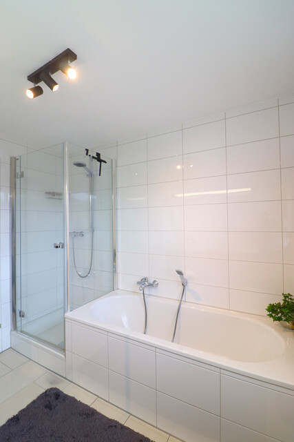 Feldkirch-Altenstadt: äußerst gepflegte Wohnung mit geräumiger Terrasse und 2 Tiefgaragen-Plätzen