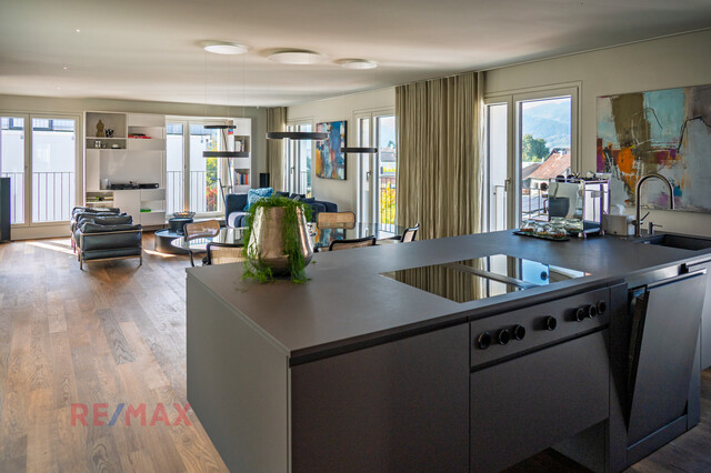 Penthouse Prestige: Das einzige Wohnrefugium auf der obersten Ebene