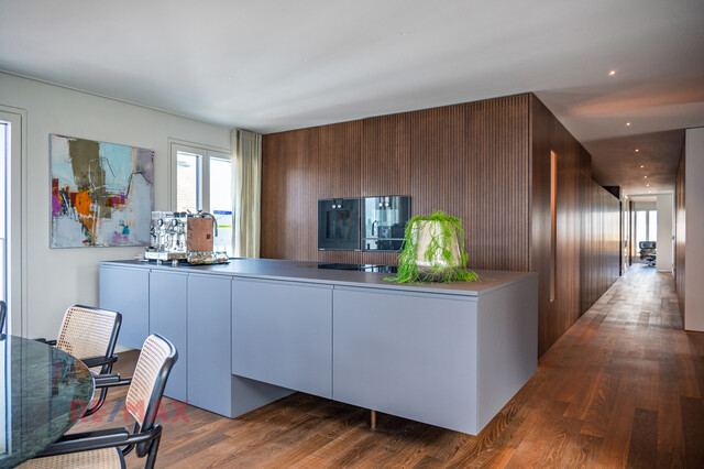 Penthouse Prestige: Das einzige Wohnrefugium auf der obersten Ebene