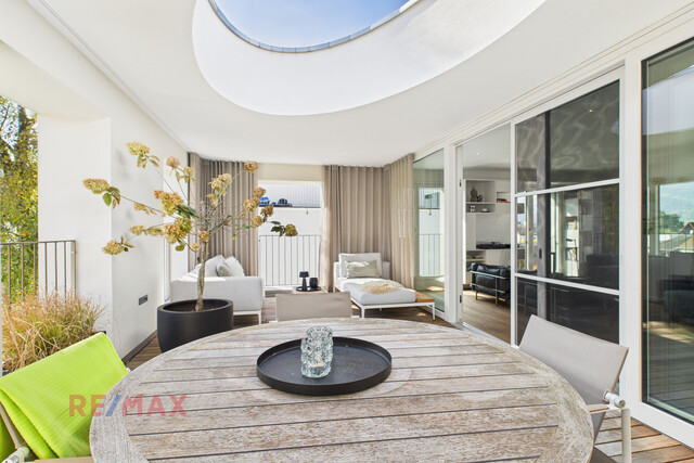 Penthouse Prestige: Das einzige Wohnrefugium auf der obersten Ebene