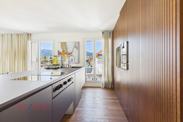 Penthouse Prestige: Das einzige Wohnrefugium auf der obersten Ebene