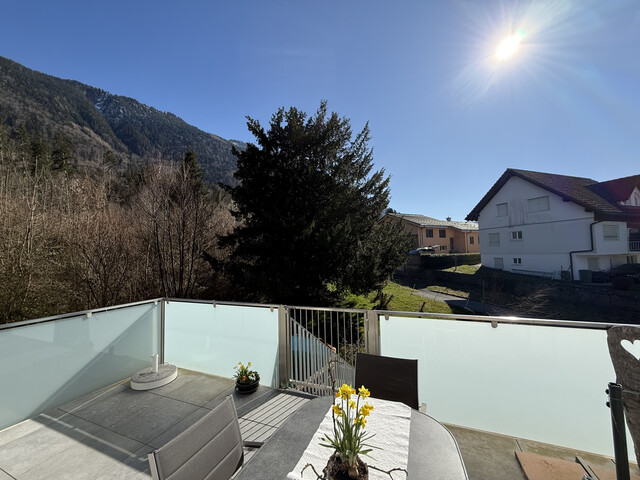 Grenznah  |  Sonnig  | Mehrfamilienhaus