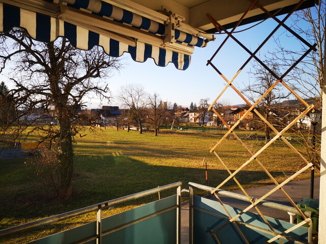 helle 2 Zimmer Wohnung mit überraschend viel Platz inkl. Tiefgarage und Keller