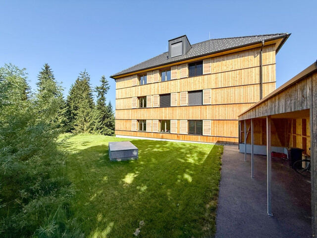 Wohnen mit Ausblick - neuwertige 3-Zimmer Wohnung! Top 12