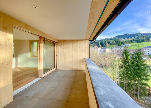 Wohnen mit Ausblick - neuwertige 3-Zimmer Wohnung! Top 12