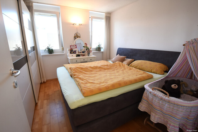 Sehr gepflegte 3 Zimmerwohnung mit toller Aussicht, im Zentrum von Lustenau!