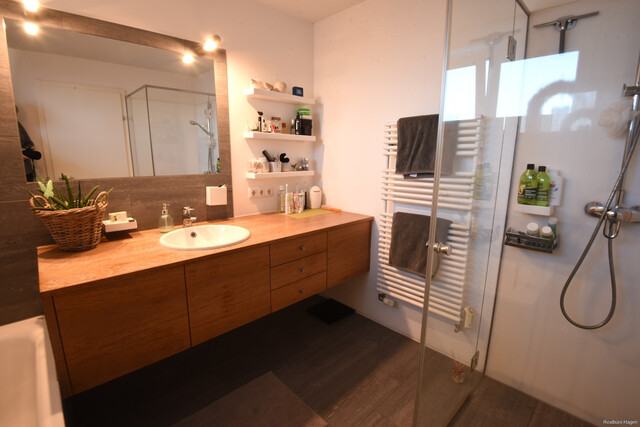 Sehr gepflegte 3 Zimmerwohnung mit toller Aussicht, im Zentrum von Lustenau!