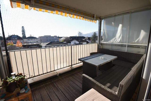 Sehr gepflegte 3 Zimmerwohnung mit toller Aussicht, im Zentrum von Lustenau!