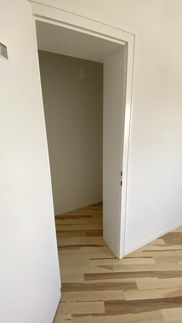 Stilvolle 3,5-Zimmerwohnung mit Seeblick – Neuwertig nach Komplettsanierung