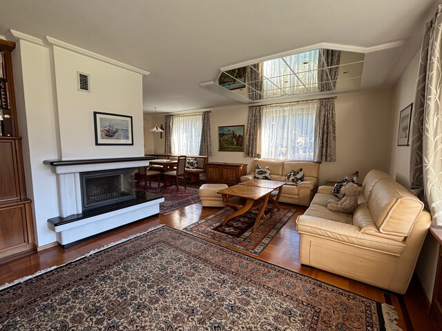 Charmantes Einfamilienhaus in ruhiger Sonnenlage mit Bergblick in Schlins