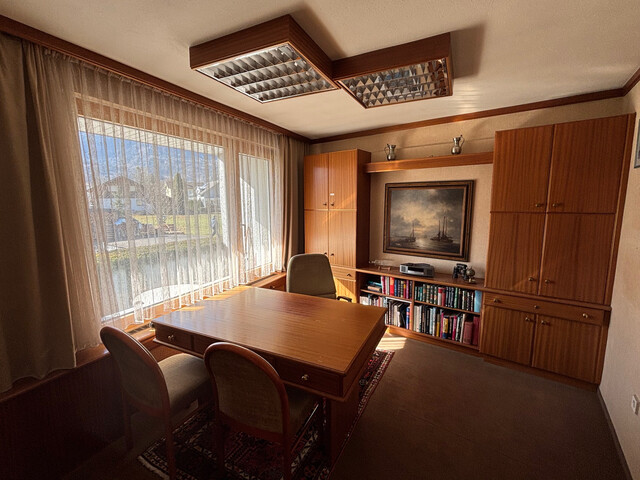 Charmantes Einfamilienhaus in ruhiger Sonnenlage mit Bergblick in Schlins