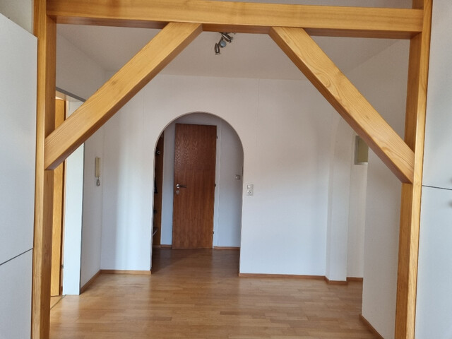 3-ZIMMERWOHNUNG MIT ZWEI BALKONEN UND TIEFGARAGE IN RUHIGER LAGE VON BREGENZ