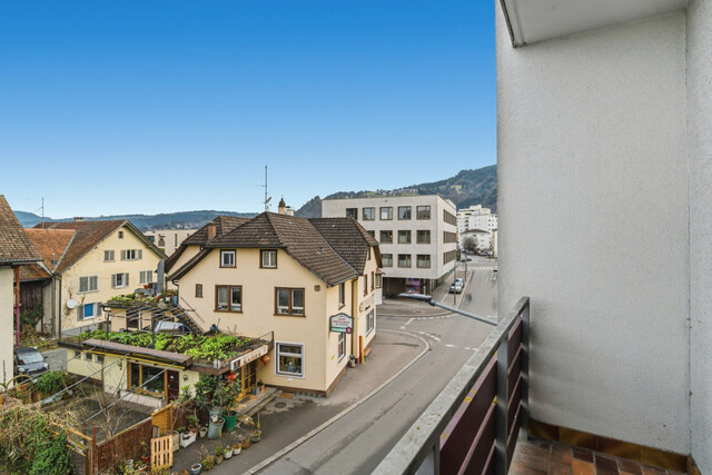 3-Zimmer-Wohnung in Dornbirn: 2 Balkone, Wohnküche und viel Platz!