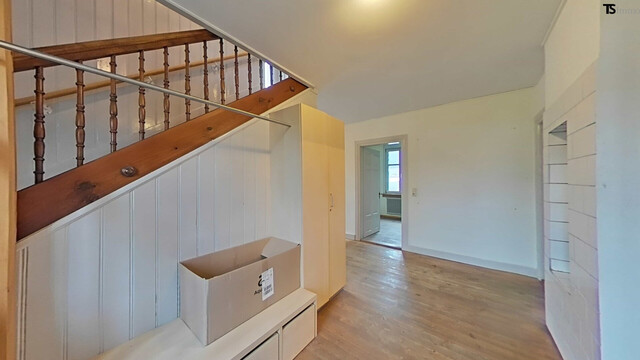 Göfis: Charmantes Einfamilienhaus mit ca, 220m2 Wohnfläche, 6 Schlafzimmer und Garten im Zentrum von Göfis