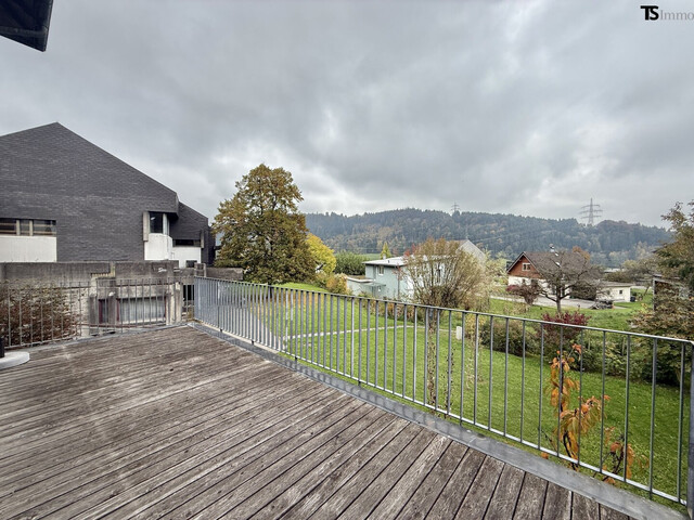 Göfis: Charmantes Einfamilienhaus mit ca, 220m2 Wohnfläche, 6 Schlafzimmer und Garten im Zentrum von Göfis