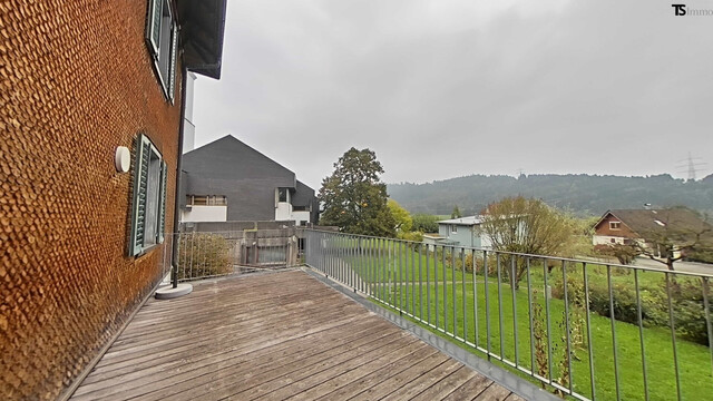 Göfis: Charmantes Einfamilienhaus mit ca, 220m2 Wohnfläche, 6 Schlafzimmer und Garten im Zentrum von Göfis